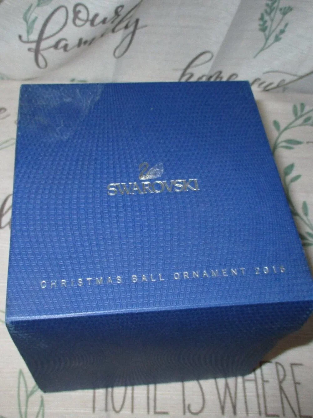 Swarovski 2014 Annual Christmas Star in Ball Ornament  in box